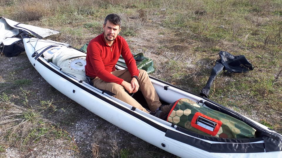 Вместительная байдарка Neris, снаряжение для водных походов Украина